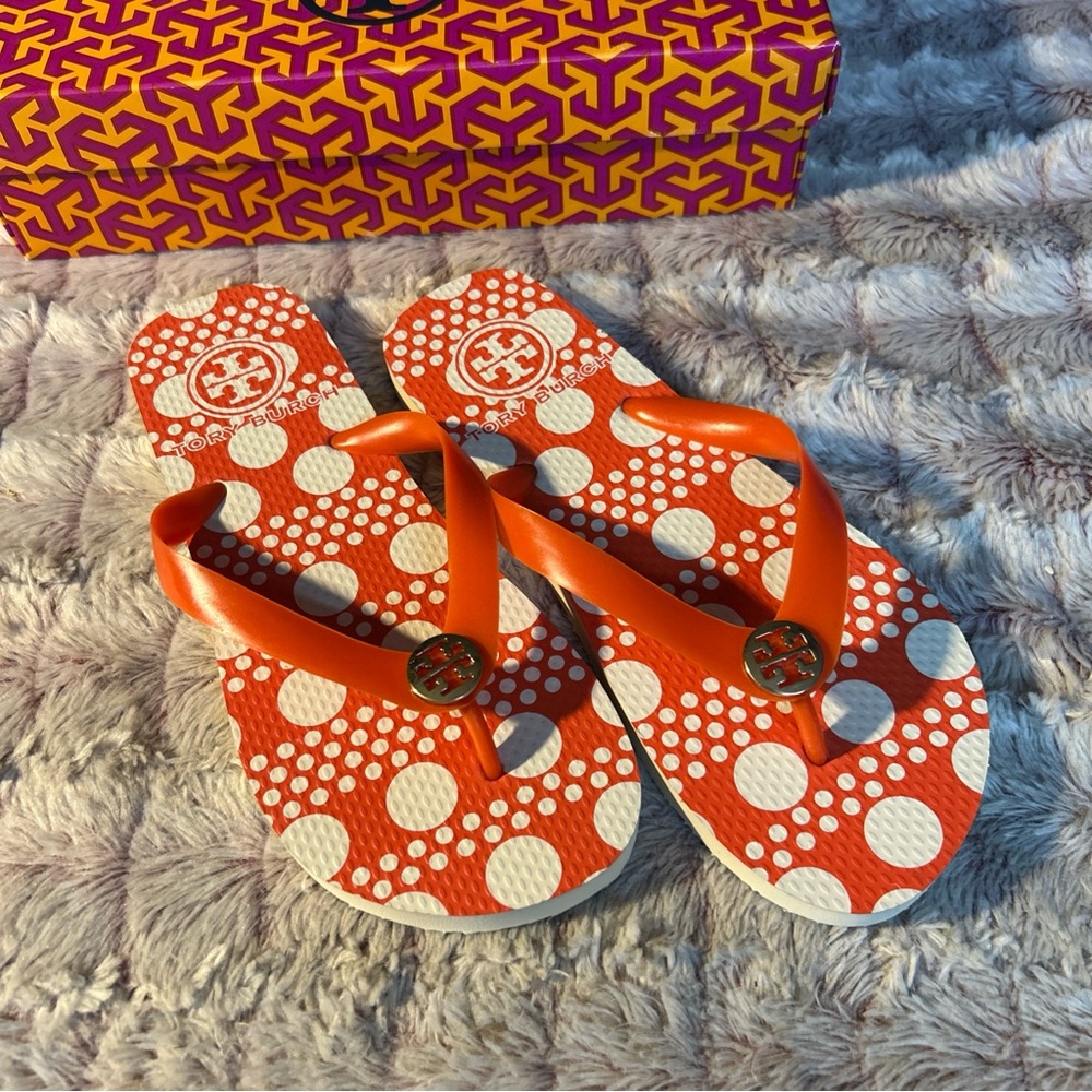 Tory Burch Vibrant Red /Orange and White Flip Flops size 6